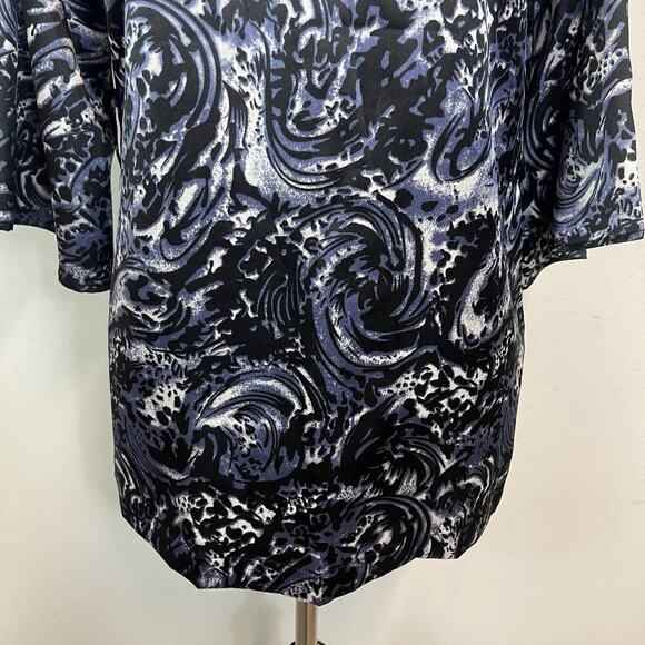 BCBG MaxAzria Blouse Top sz Medium Black Blue Paisley Satin Modest Church Career - Picture 5 of 8
